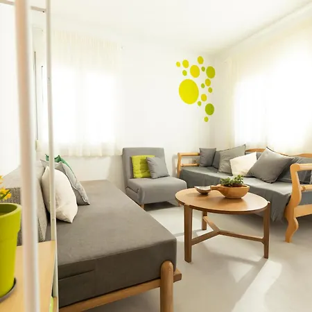 Aparthotel Kimia *