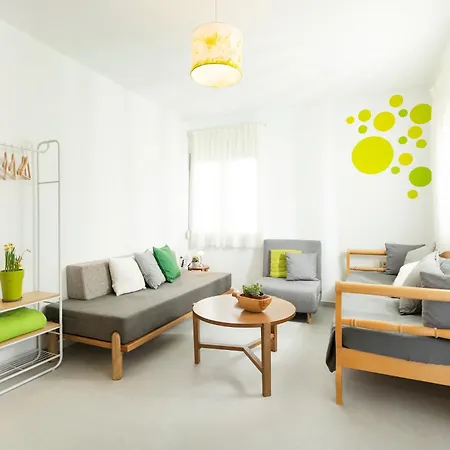 Kimia Aparthotel *