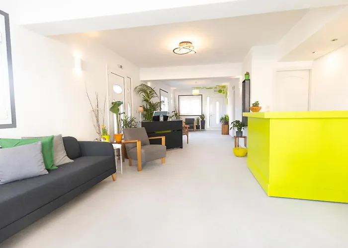 Kimia מלון דירות 3*